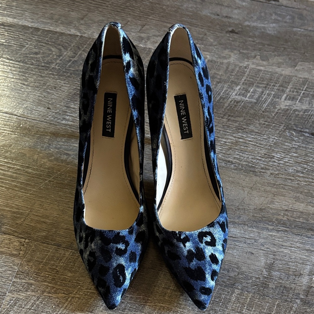 Nine West Black and Blue Leopard Heels